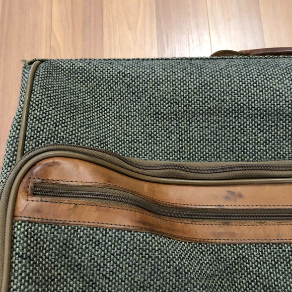 HARTMANN Vtg Tweed Leather Rolling Carry On Luggage Garment Bag Suitcase 24x22 - Picture 2 of 16